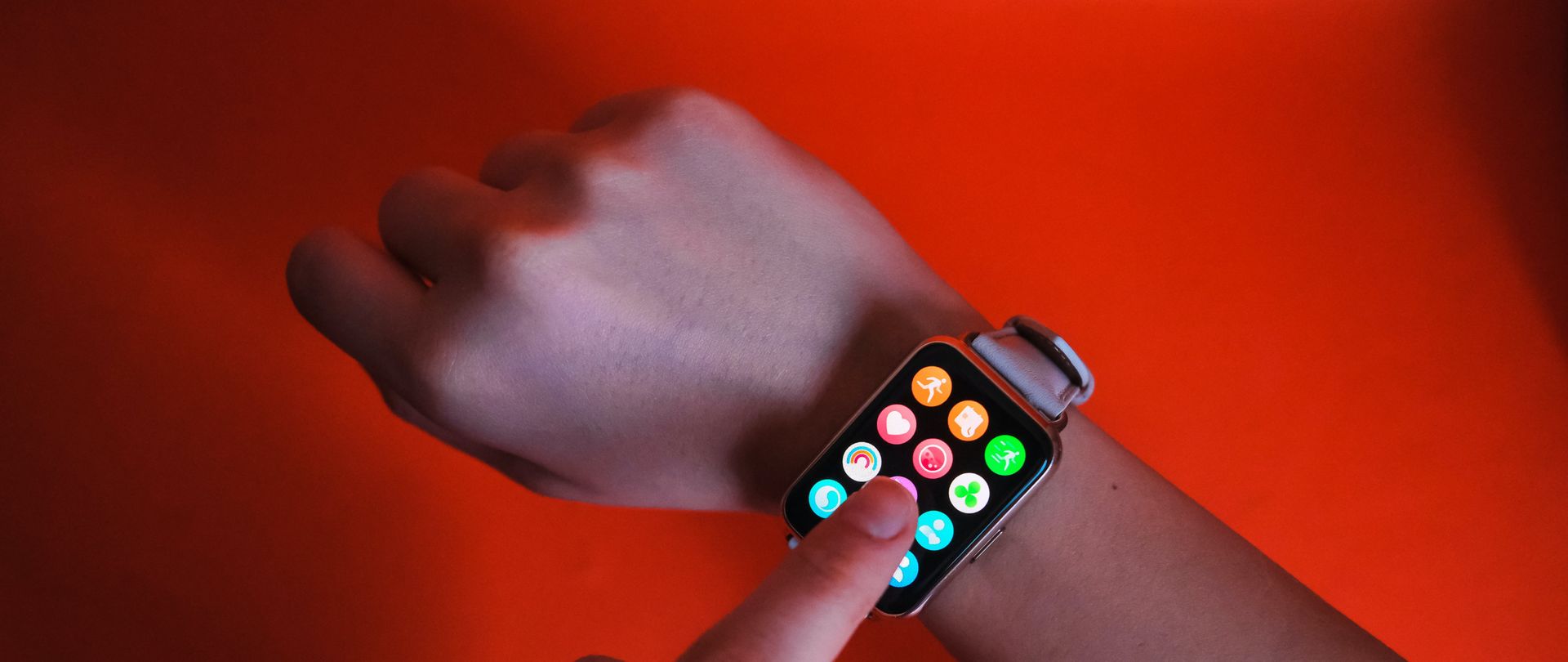 point to apple watch